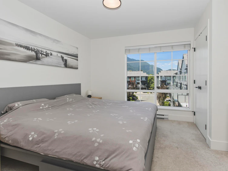 1329 Halyard Place, Squamish, BC, V8B 2A1 - 11