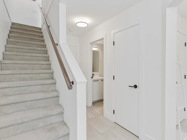 1329 Halyard Place, Squamish, BC, V8B 2A1 - 21
