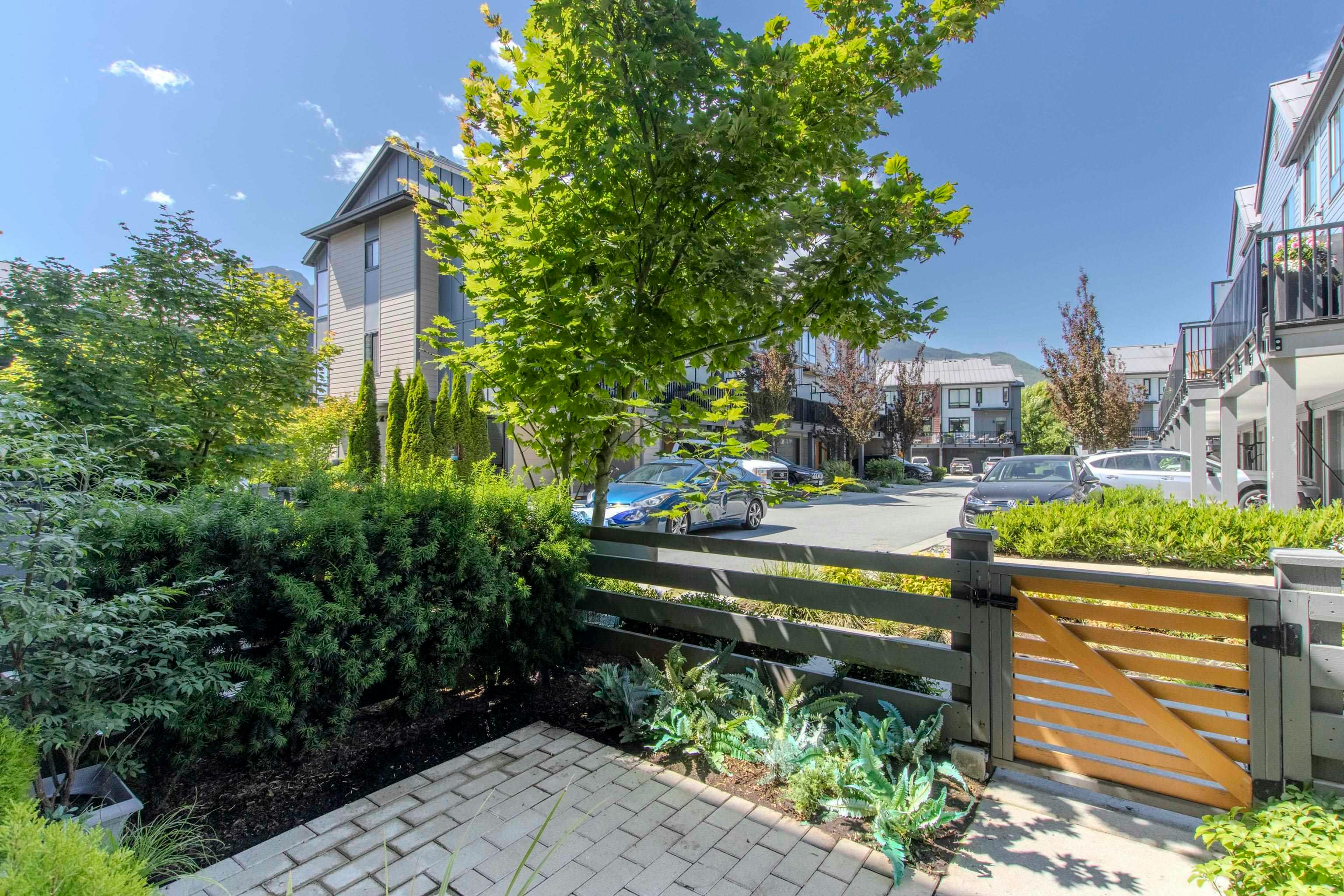 1329 Halyard Place, Squamish, BC, V8B 2A1 - 23