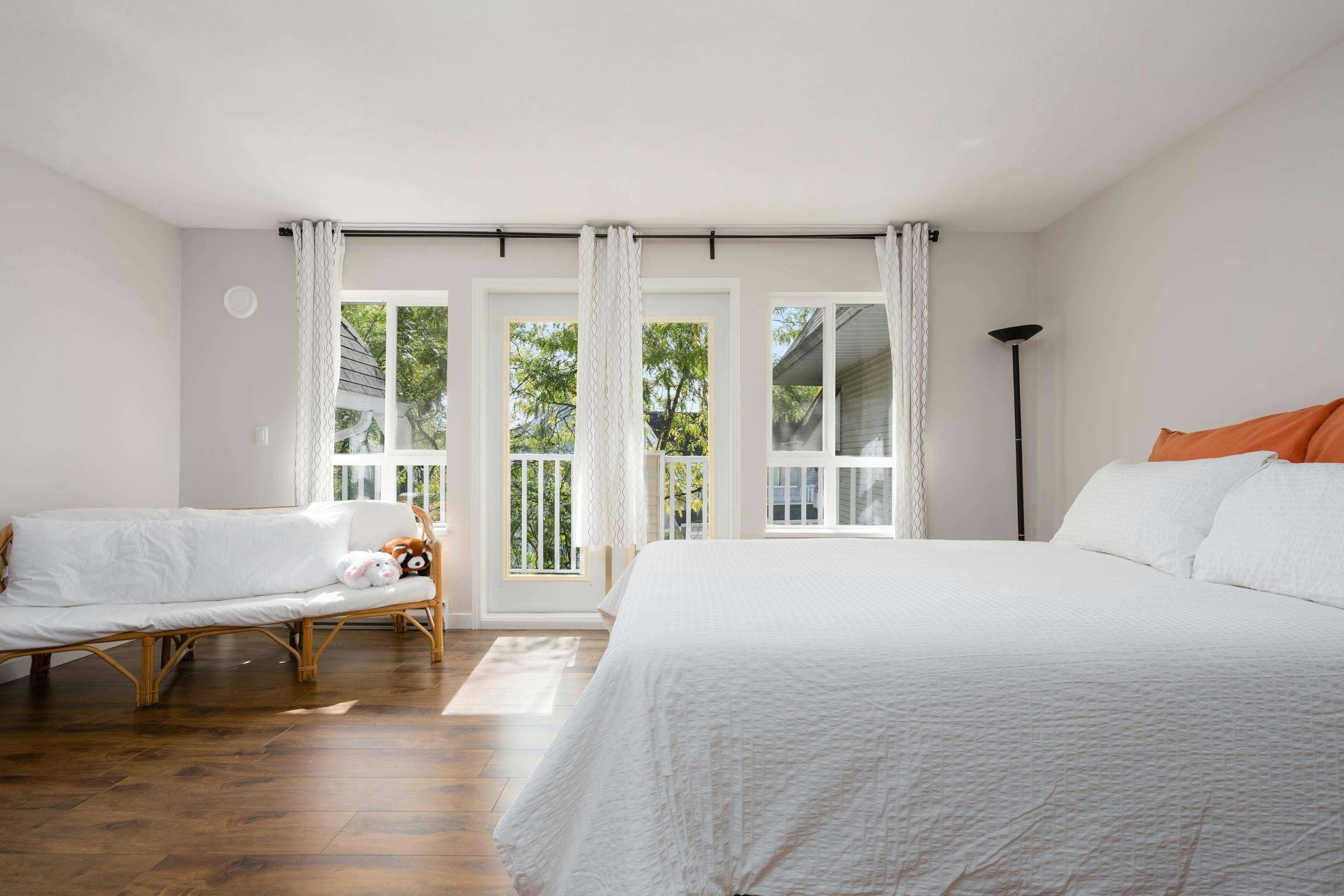 54-6577 Southoaks Crescent, Burnaby, BC, V5E 4J9