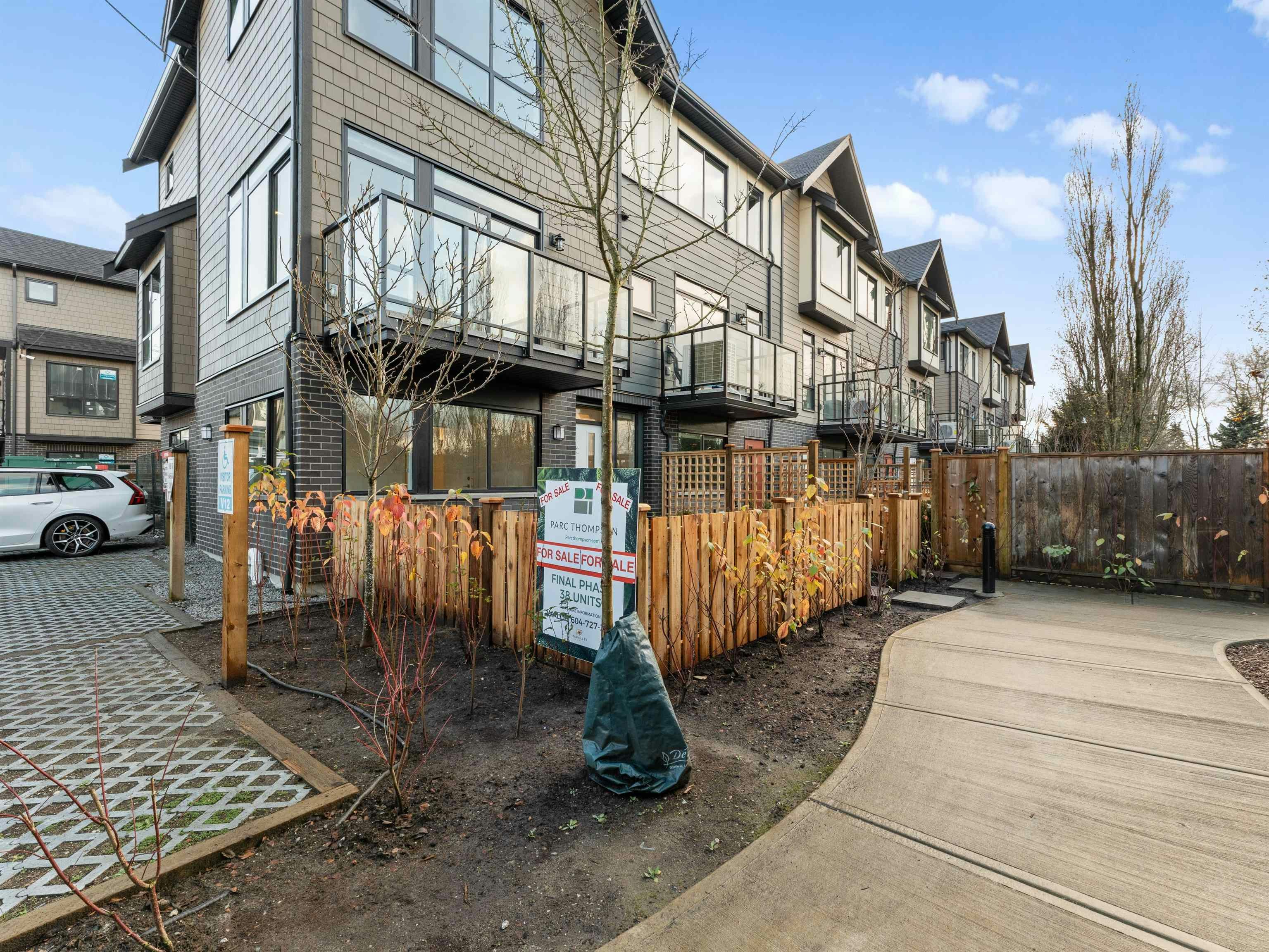 18-4337 Boundary Road, New Westminster, BC, V6V 1S8 - 3