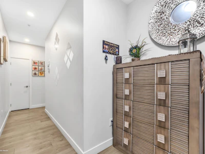 317-20696 Eastleigh Crescent - 5