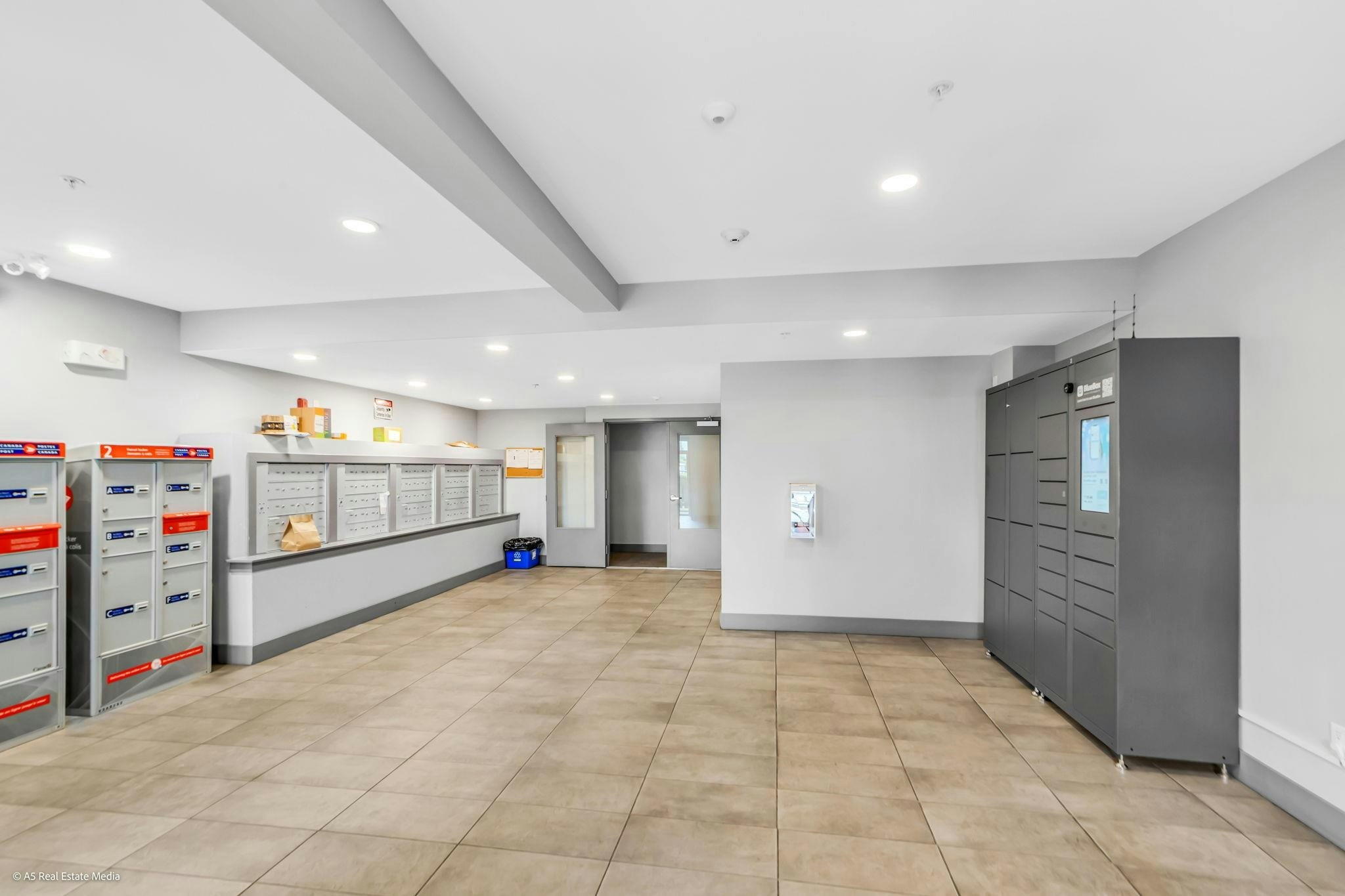 317-20696 Eastleigh Crescent - 3