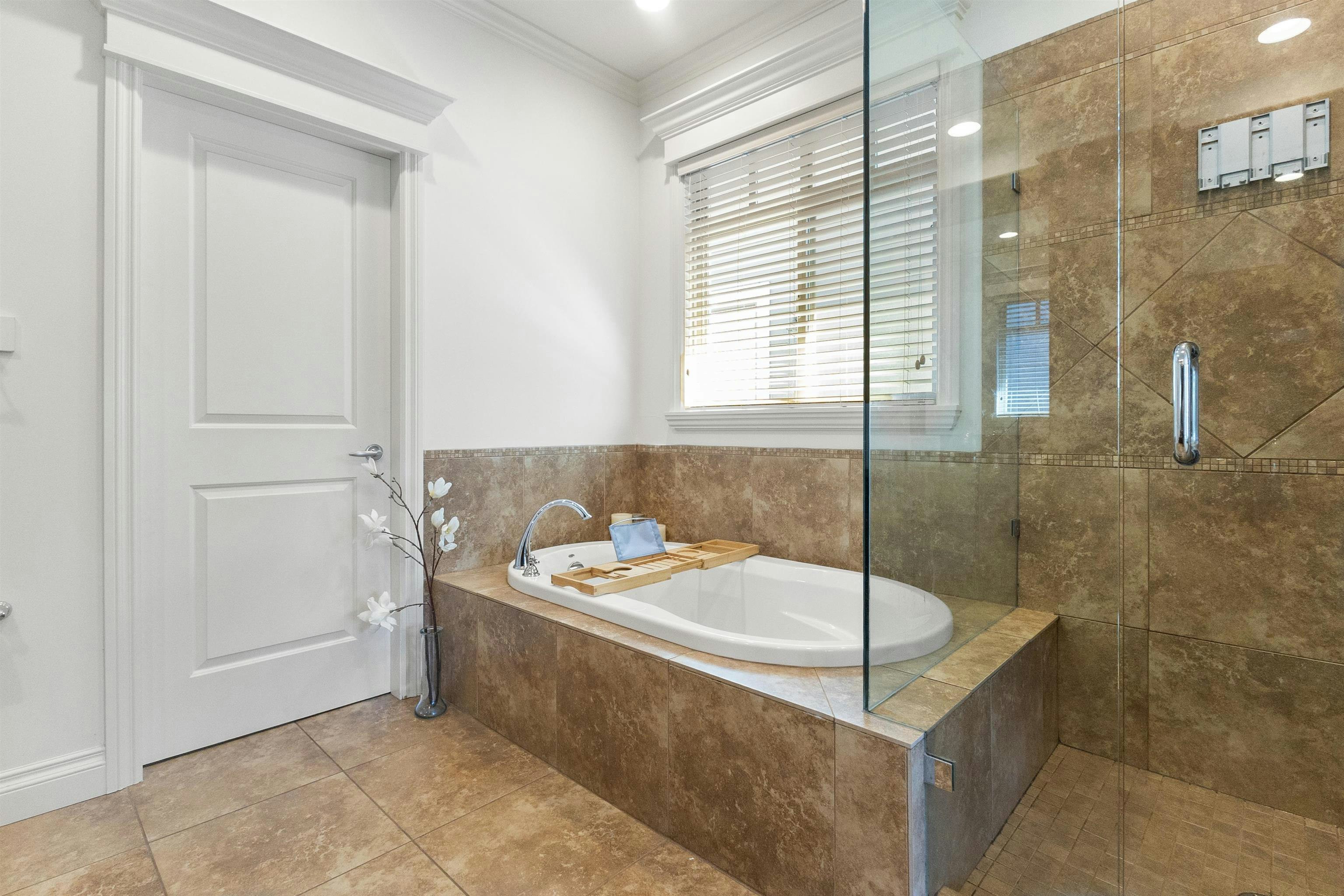 56-3800 Golf Course Drive, Abbotsford, BC, V3G 0A7 - 21