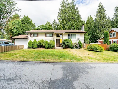 2224 Mouldstade Road - 4