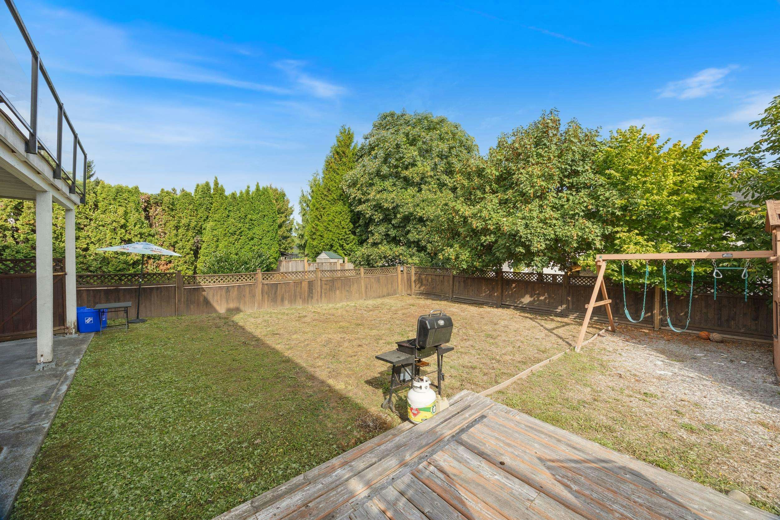 8200 Burnfield Crescent, Burnaby, BC, V5E 3W7 - 39