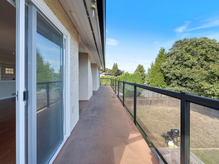 8200 Burnfield Crescent, Burnaby, BC, V5E 3W7 - 34
