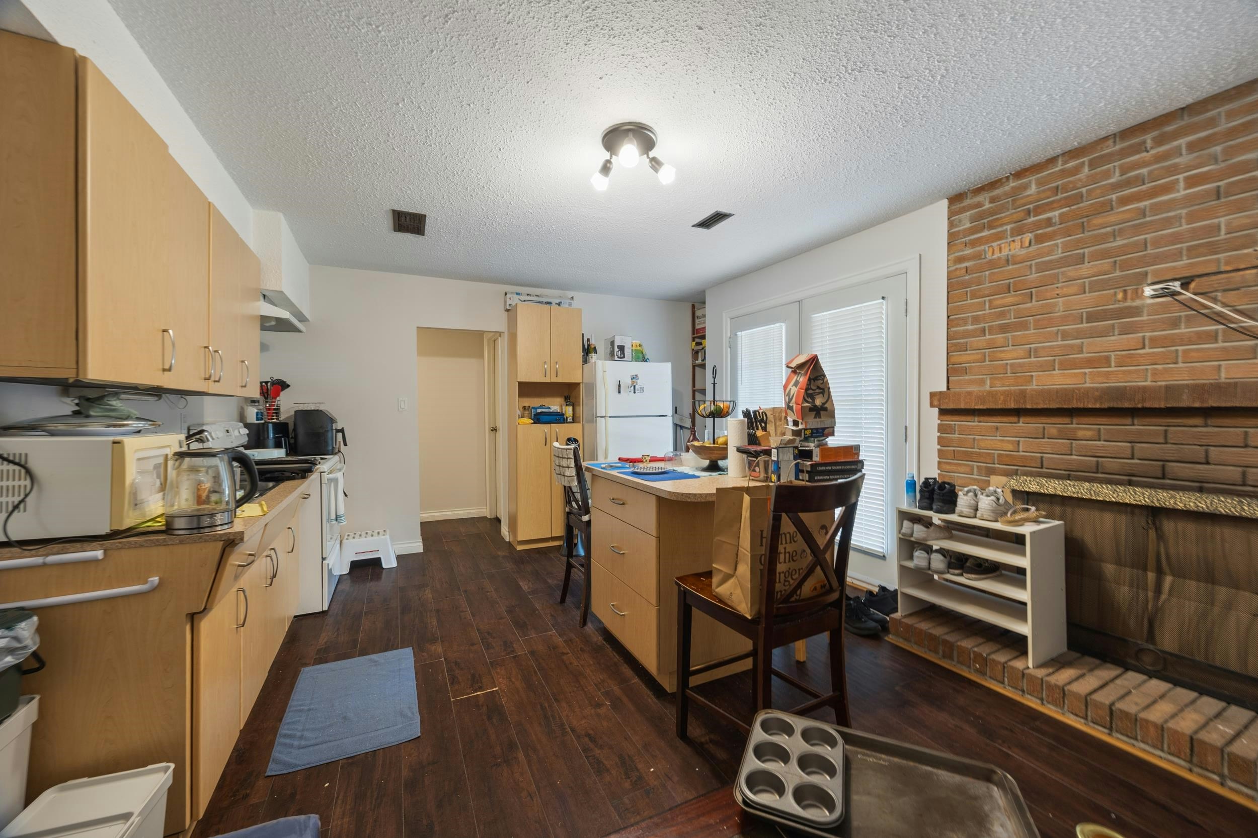 8200 Burnfield Crescent, Burnaby, BC, V5E 3W7 - 29