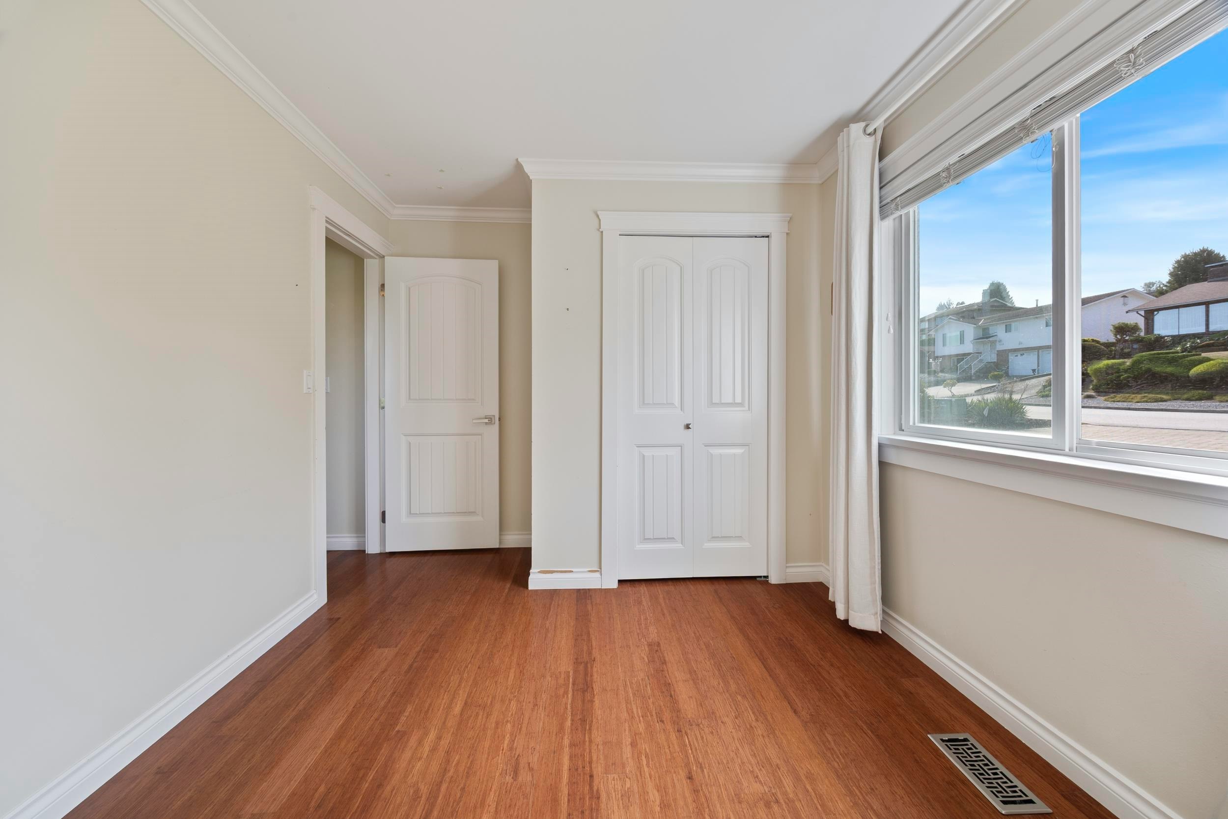 8200 Burnfield Crescent, Burnaby, BC, V5E 3W7 - 21