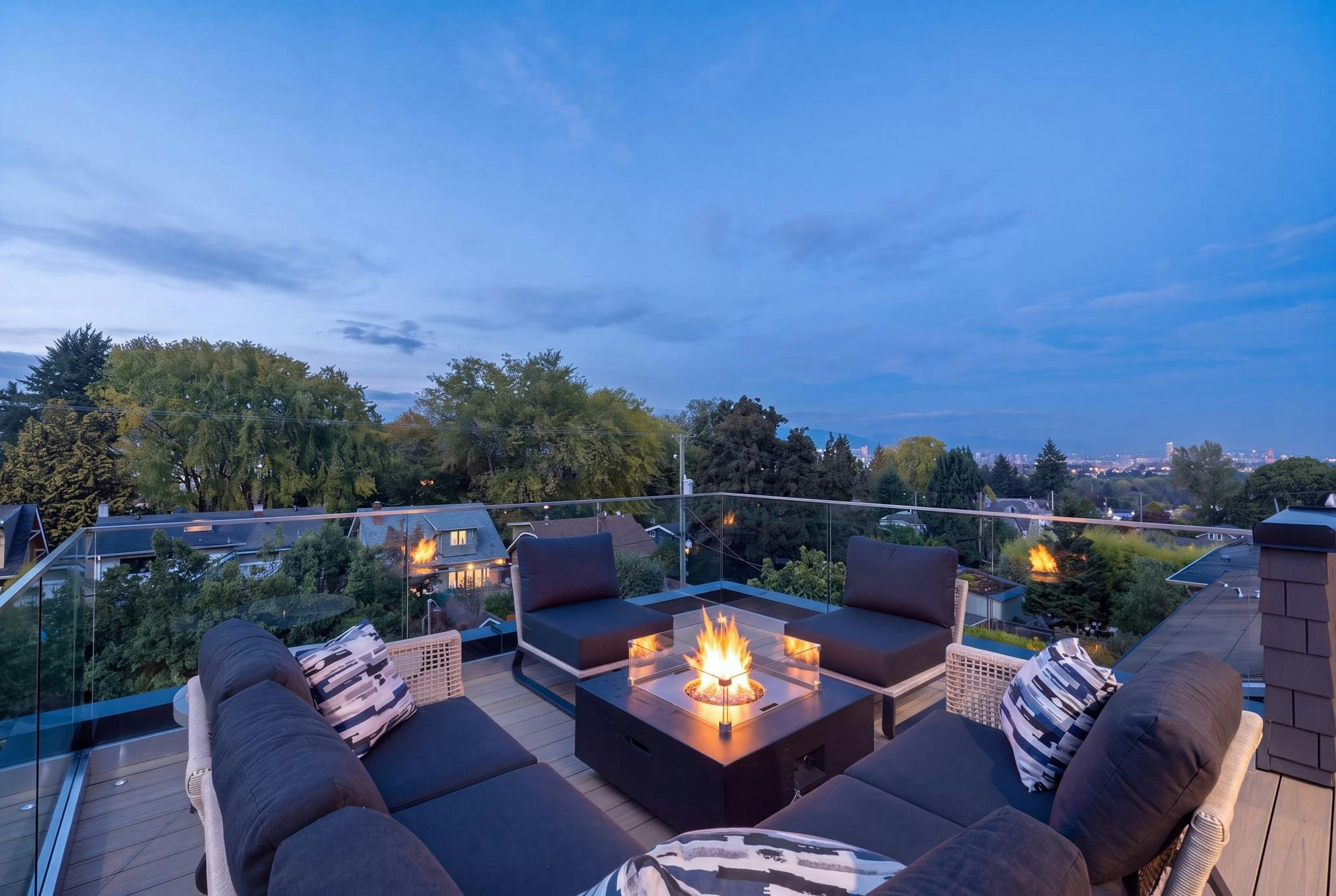 3887 W 15th Avenue, Vancouver, BC, V6R 3A1 - 35