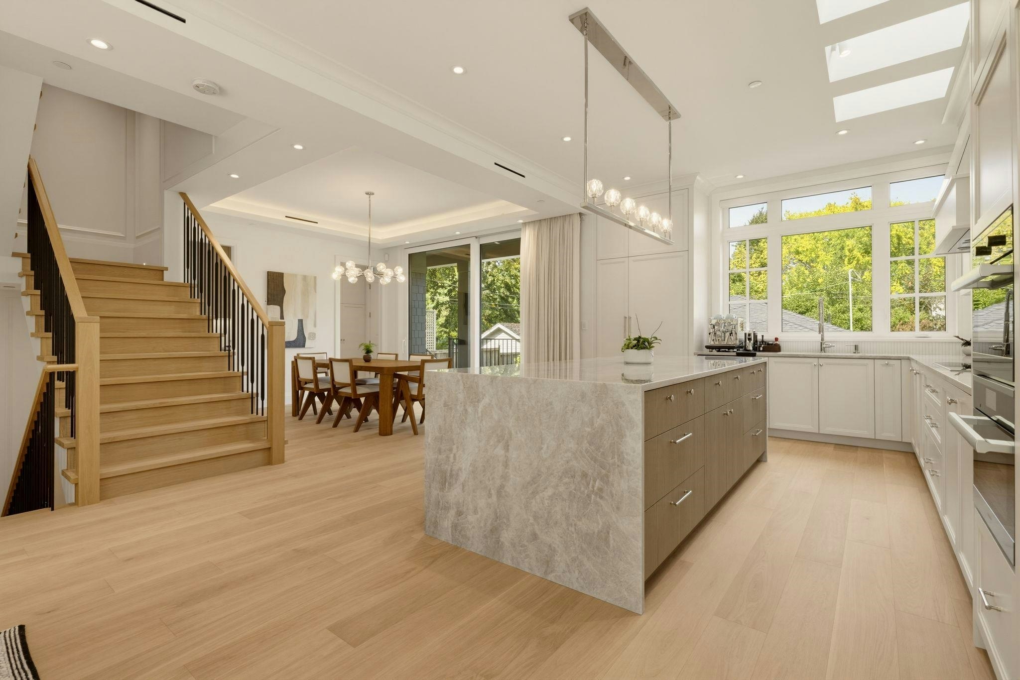 3887 W 15th Avenue, Vancouver, BC, V6R 3A1 - 7