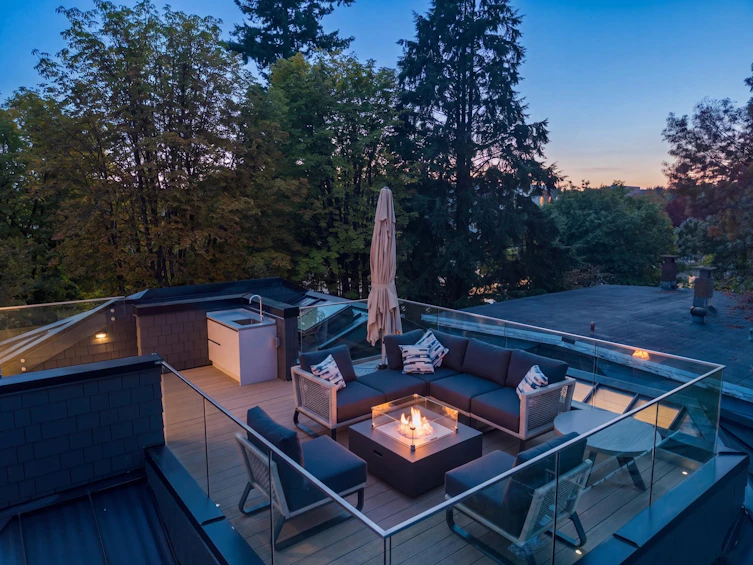 3887 W 15th Avenue, Vancouver, BC, V6R 3A1 - 36