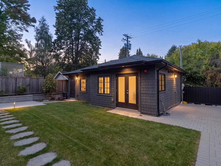 3887 W 15th Avenue, Vancouver, BC, V6R 3A1 - 37