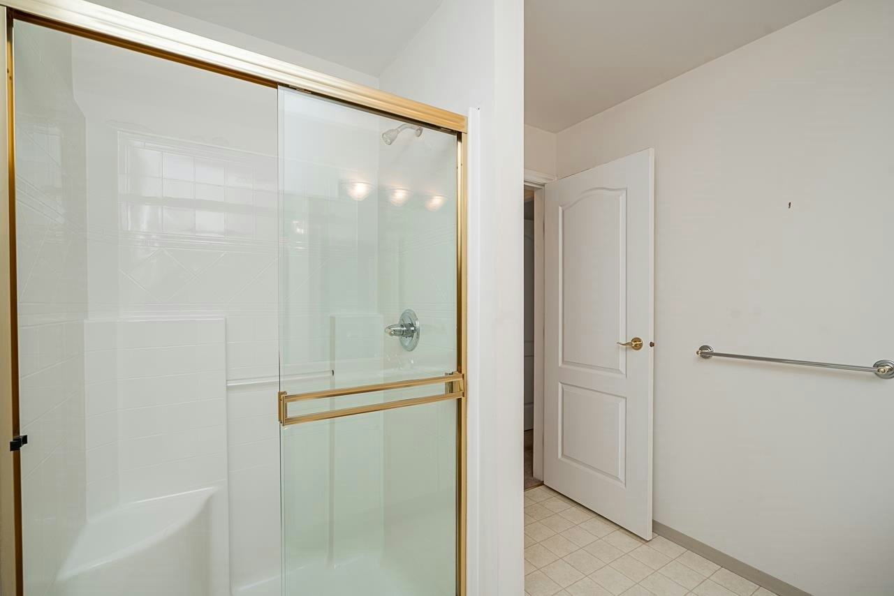 207-678 W Queens Road, North Vancouver, BC, V7N 2L3 - 20