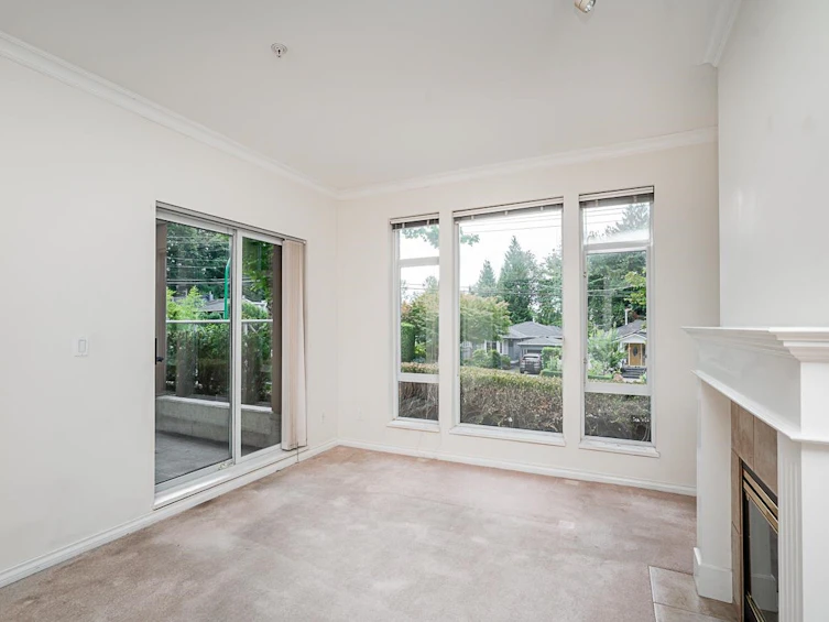 207-678 W Queens Road, North Vancouver, BC, V7N 2L3 - 6