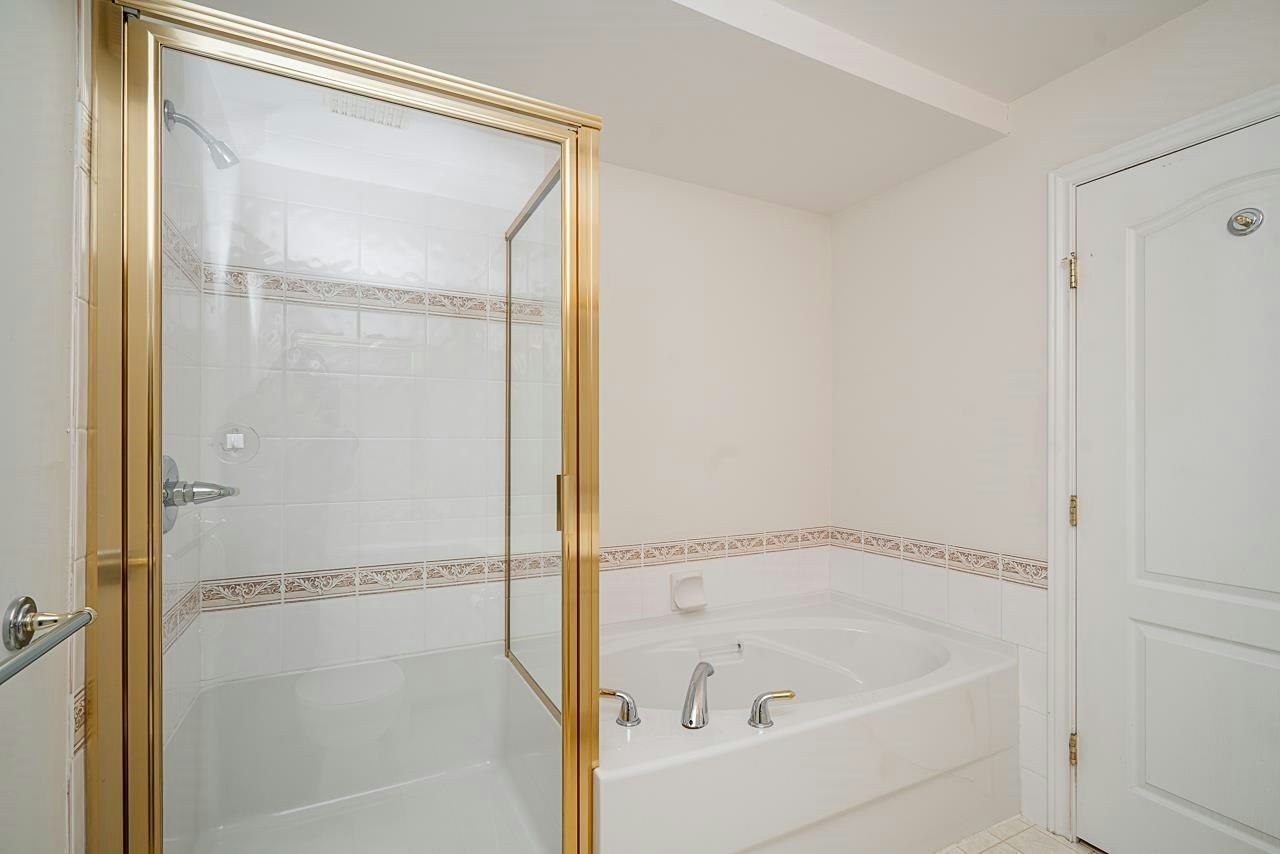 207-678 W Queens Road, North Vancouver, BC, V7N 2L3 - 16