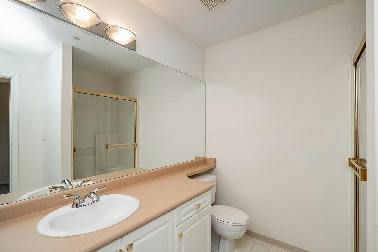 207-678 W Queens Road, North Vancouver, BC, V7N 2L3 - 19