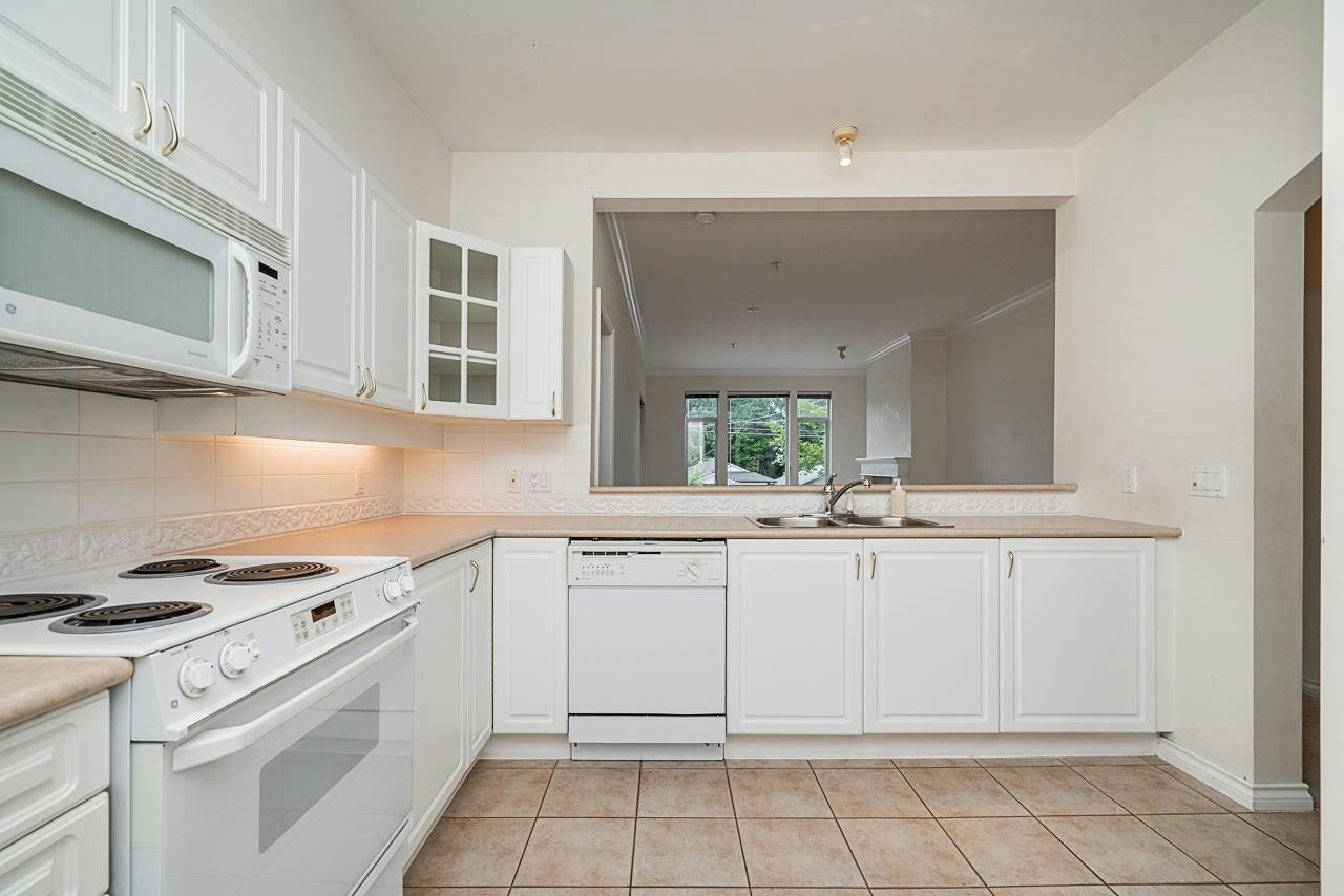 207-678 W Queens Road, North Vancouver, BC, V7N 2L3 - 12