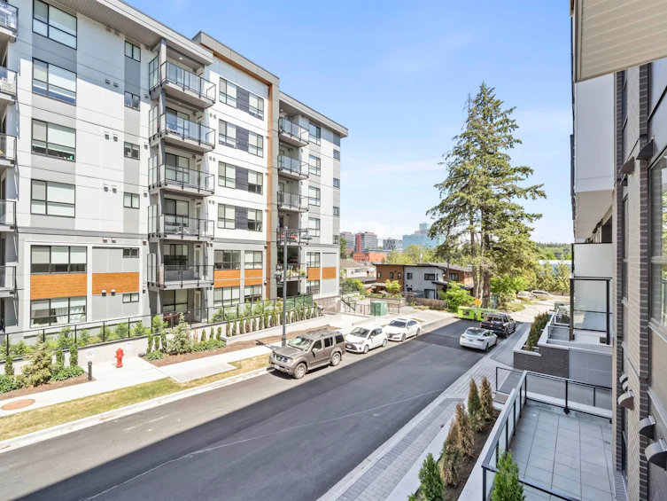 221-13455 94a Avenue, Surrey, BC, V3V 0H3 - 8