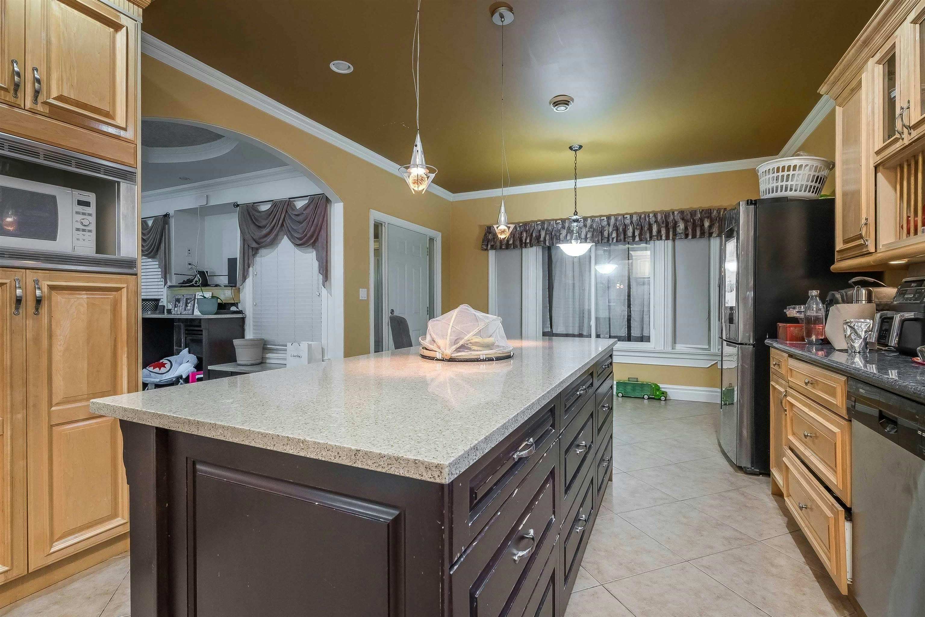 13027 68 Avenue, Surrey, BC, V3W 2E5 - 14