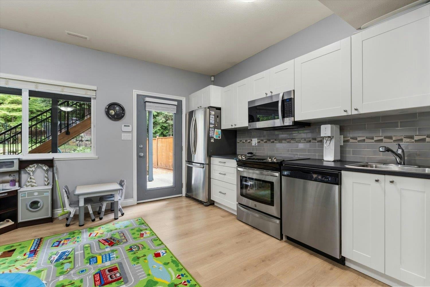 36322 Westminster Drive, Abbotsford, BC, V3G 3C7 - 27