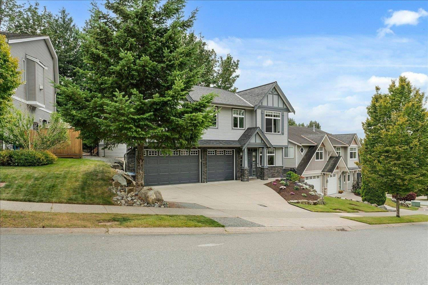 36322 Westminster Drive, Abbotsford, BC, V3G 3C7 - 2