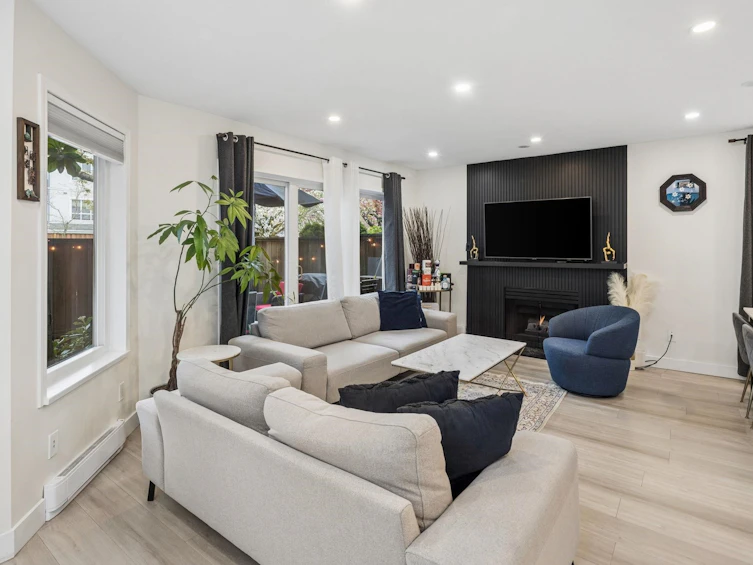 7-848 W 16th Street, North Vancouver, BC, V7P 1R3 - 7