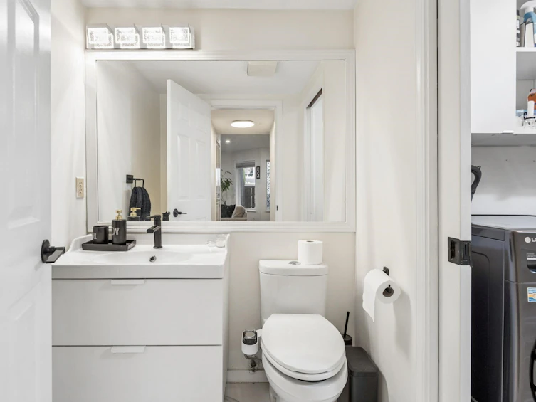 7-848 W 16th Street, North Vancouver, BC, V7P 1R3 - 17