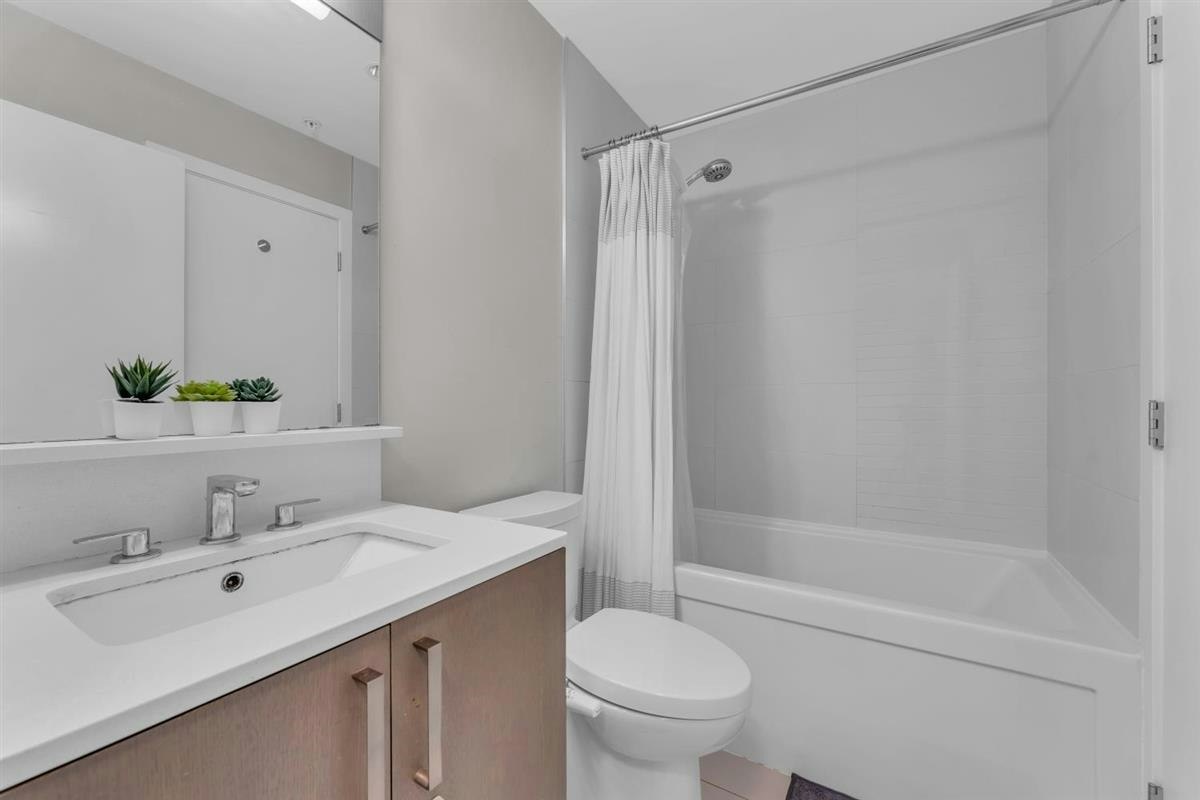 503-10033 River Drive, Richmond, BC, V6X 0L1 - 24