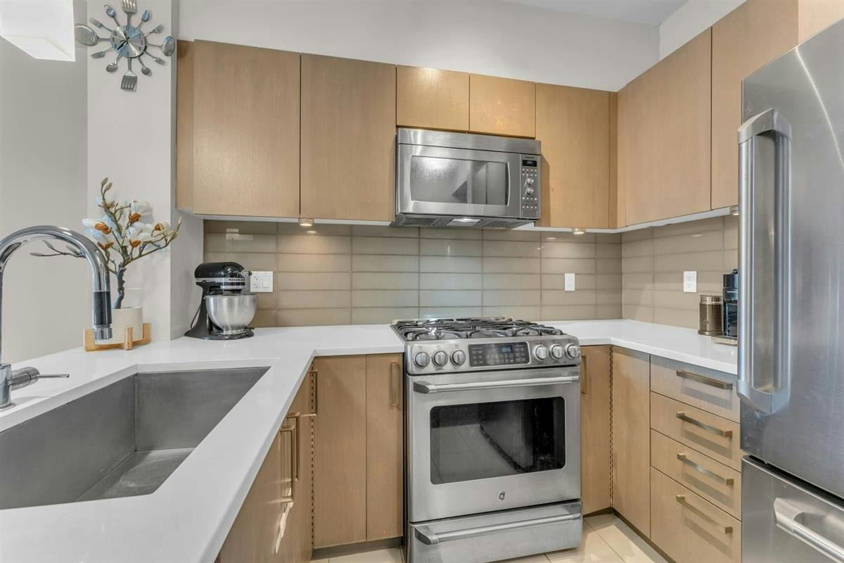 503-10033 River Drive, Richmond, BC, V6X 0L1 - 12