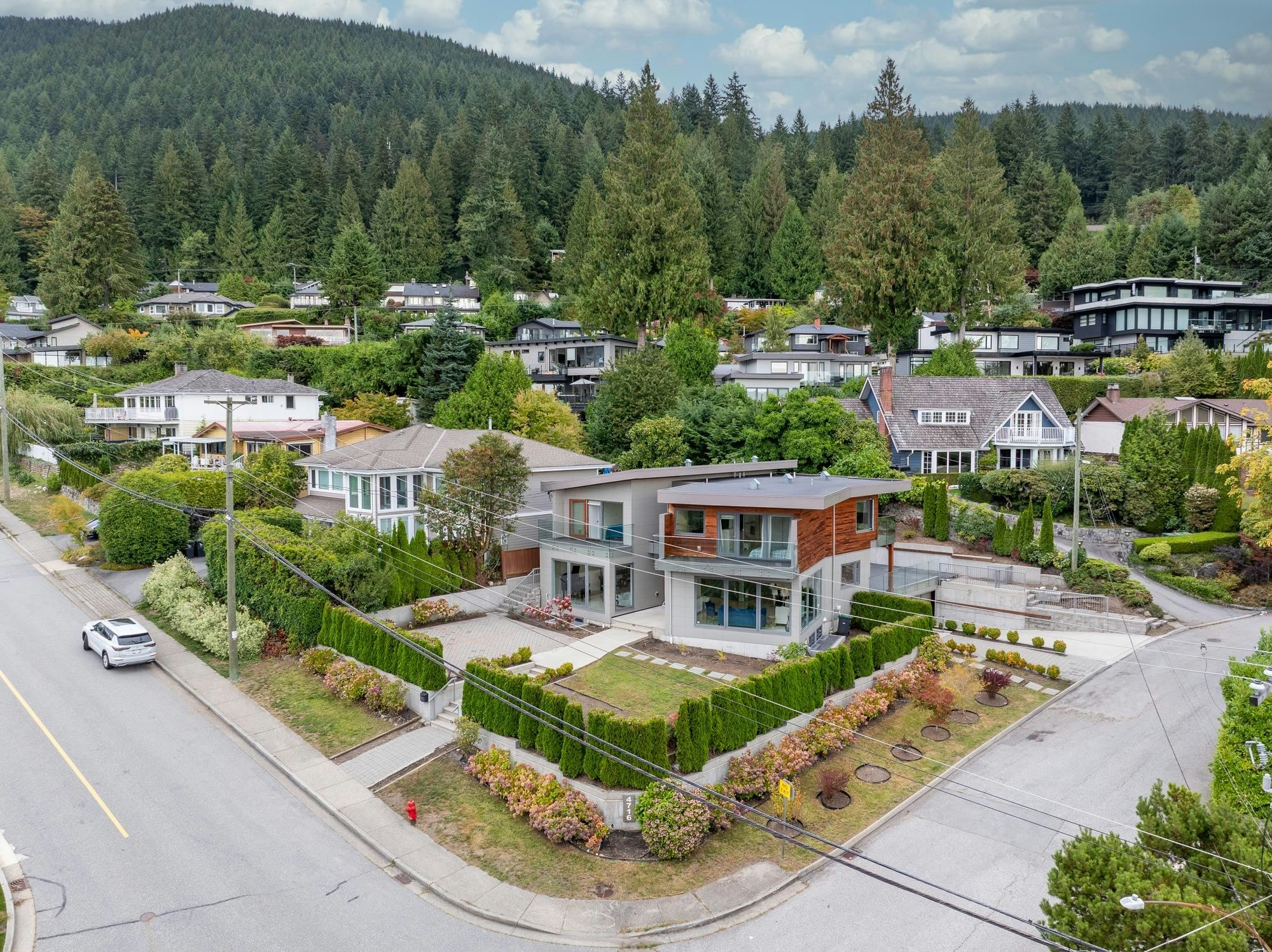 4716 Skyline Drive, North Vancouver, BC, V7R 3H8 - 38