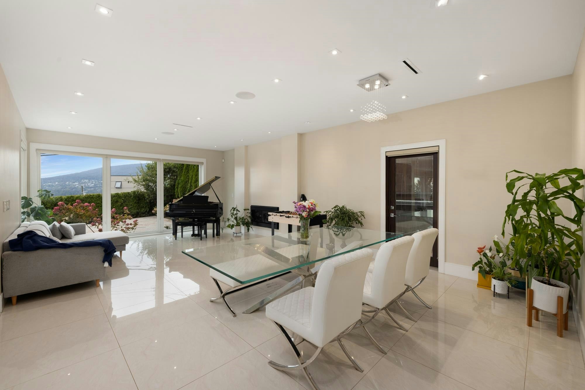 4716 Skyline Drive, North Vancouver, BC, V7R 3H8 - 28