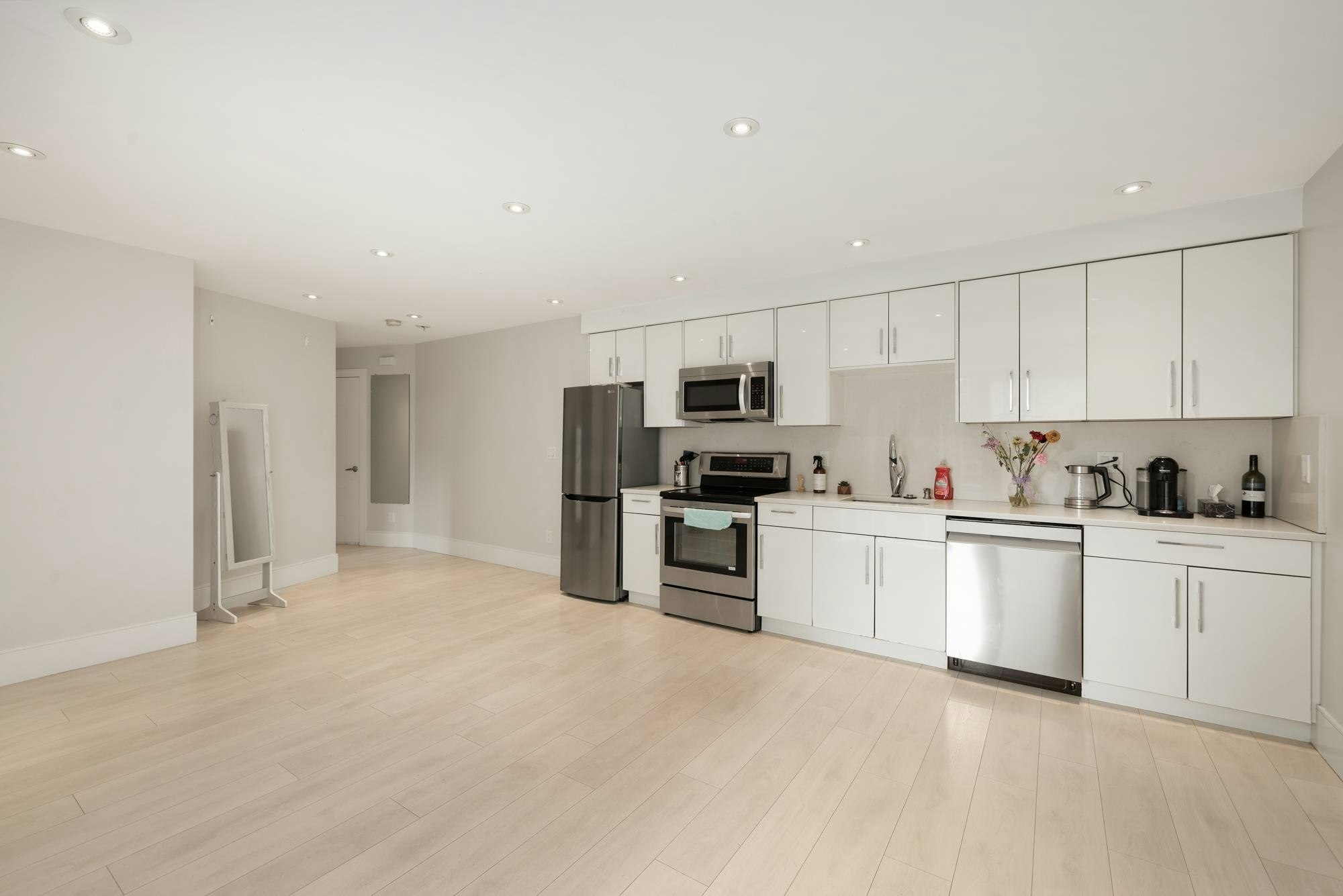 4716 Skyline Drive, North Vancouver, BC, V7R 3H8 - 39