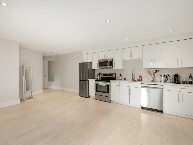 4716 Skyline Drive, North Vancouver, BC, V7R 3H8 - 39