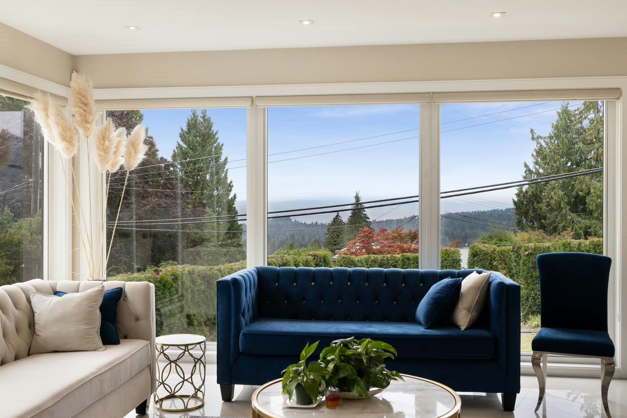 4716 Skyline Drive, North Vancouver, BC, V7R 3H8 - 11