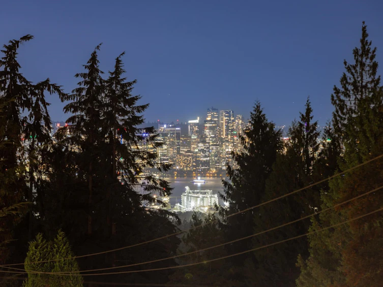 4716 Skyline Drive, North Vancouver, BC, V7R 3H8 - 6