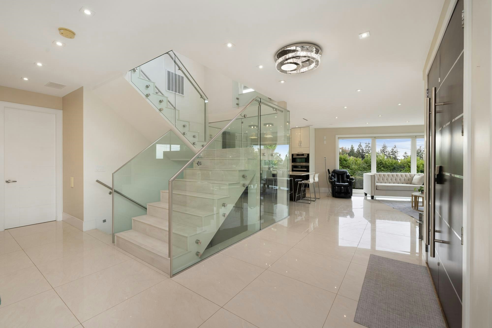 4716 Skyline Drive, North Vancouver, BC, V7R 3H8 - 22