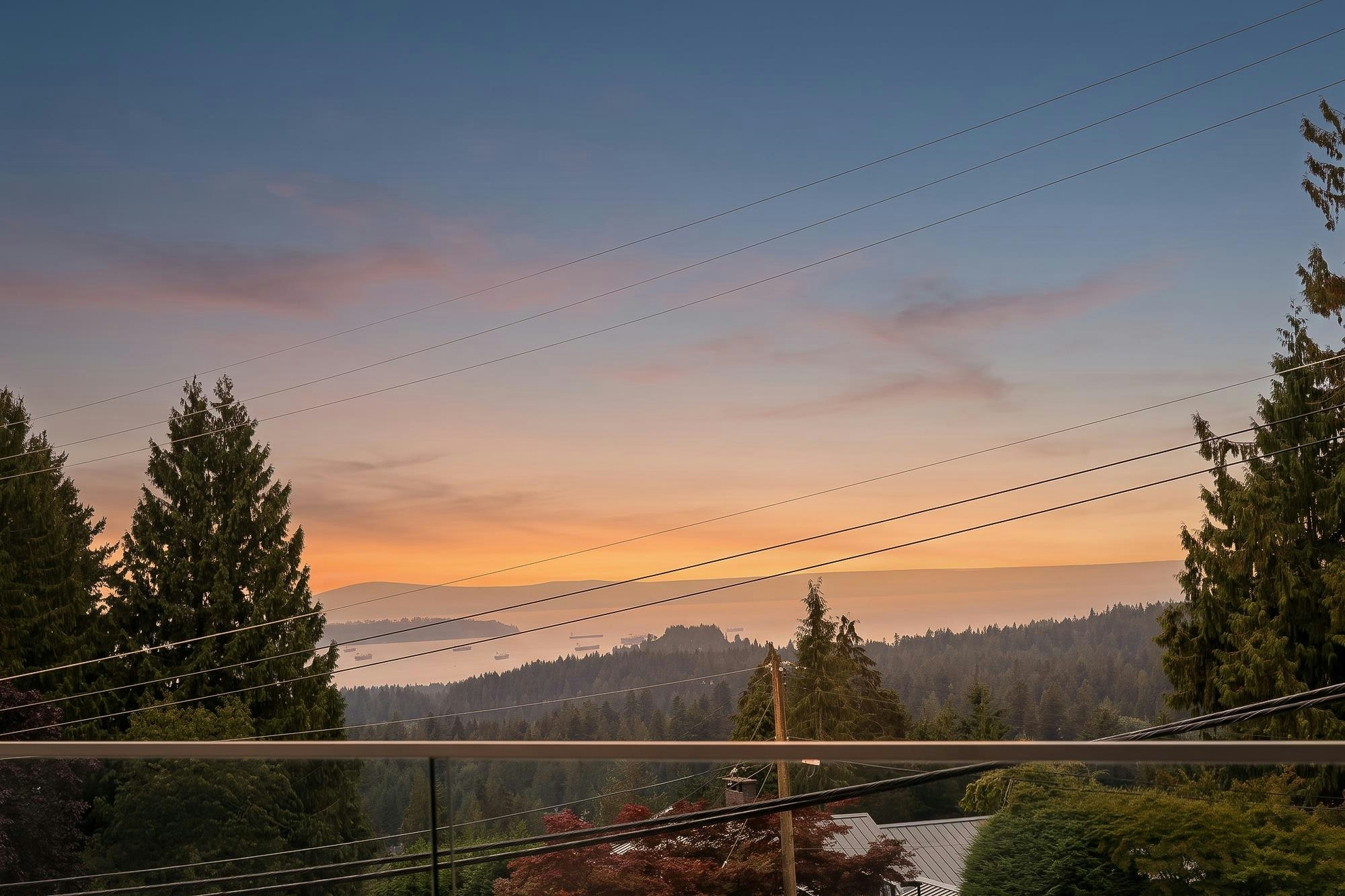 4716 Skyline Drive, North Vancouver, BC, V7R 3H8 - 5