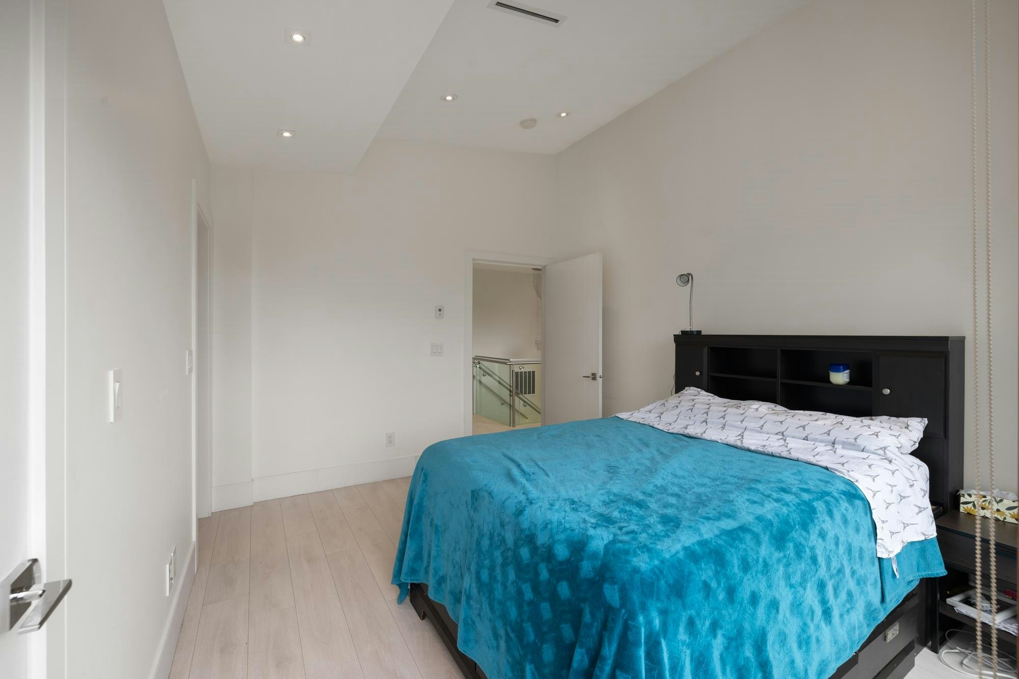 4716 Skyline Drive, North Vancouver, BC, V7R 3H8 - 32