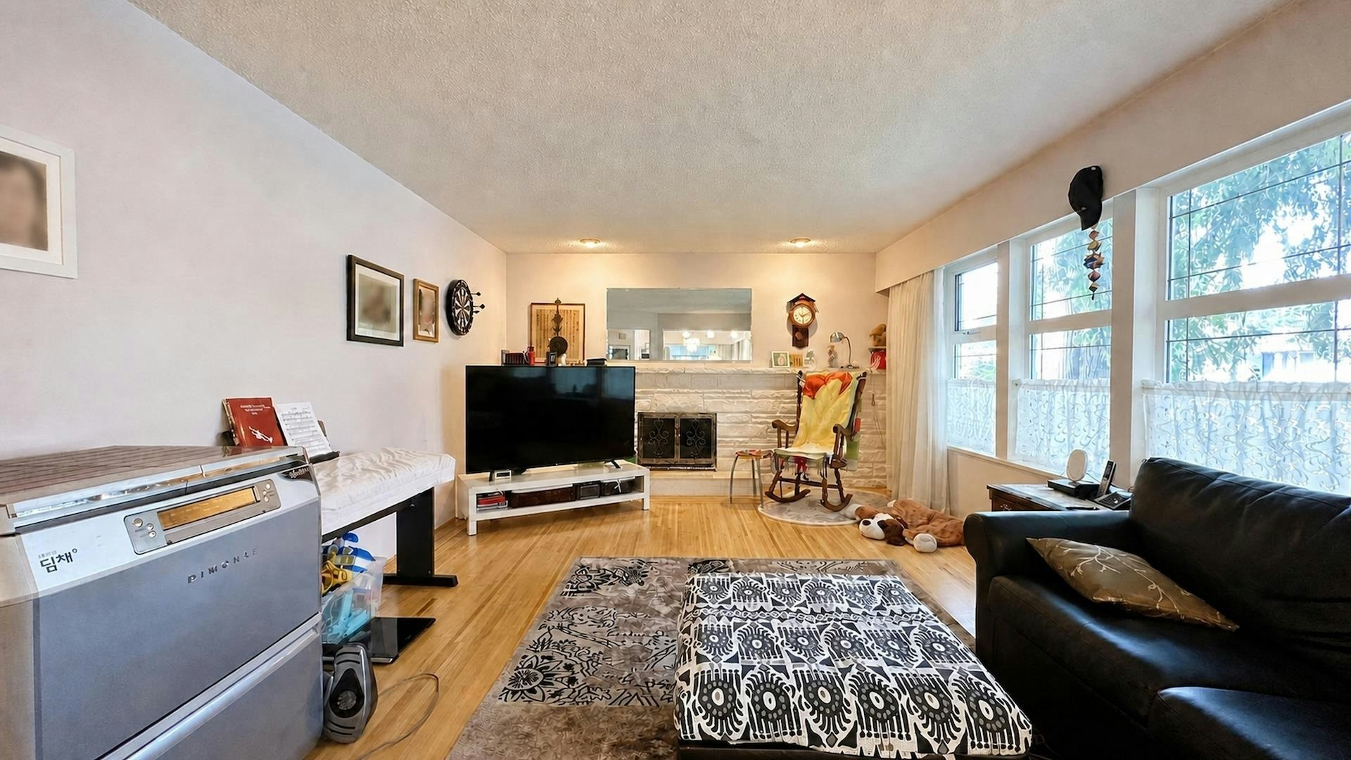 1104 Milford Avenue, Coquitlam, BC, V3J 2V5