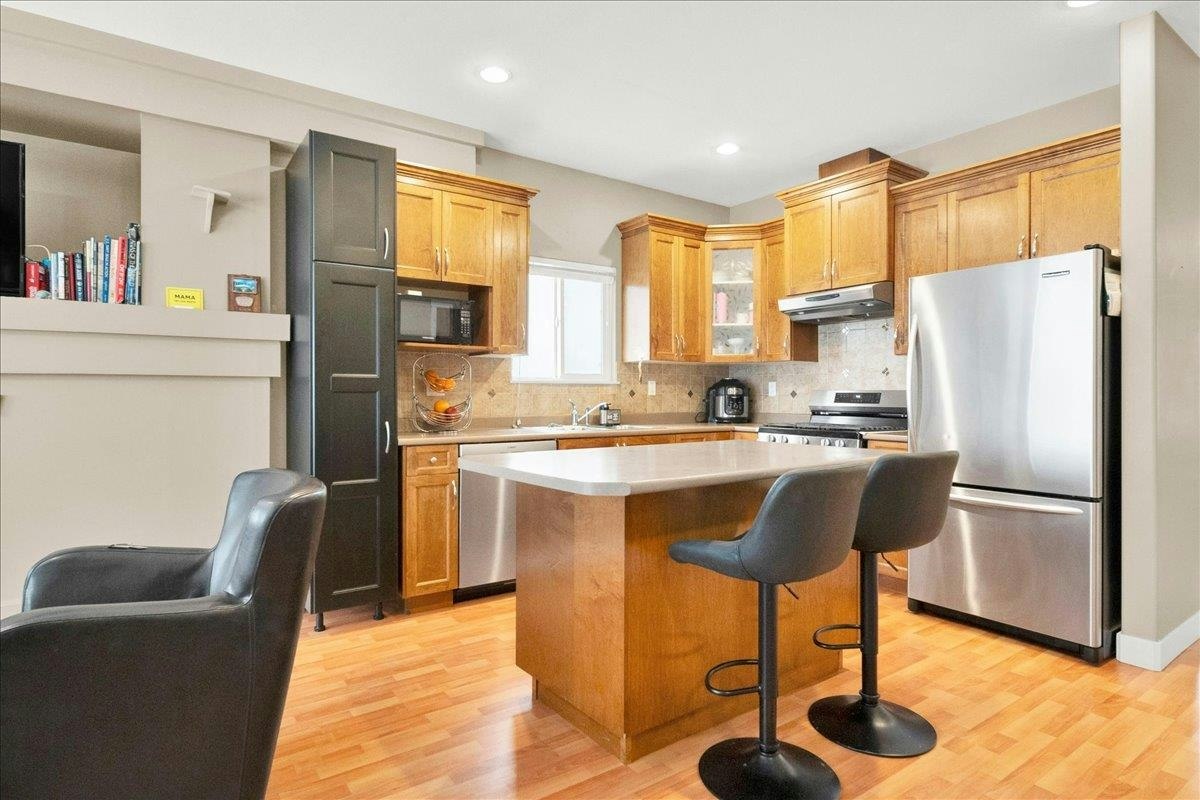 16628 60 Avenue, Surrey, BC, V3S 1S9 - 7
