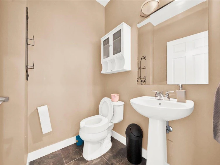 16628 60 Avenue, Surrey, BC, V3S 1S9 - 22
