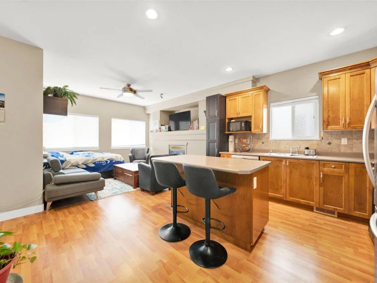 16628 60 Avenue, Surrey, BC, V3S 1S9 - 8
