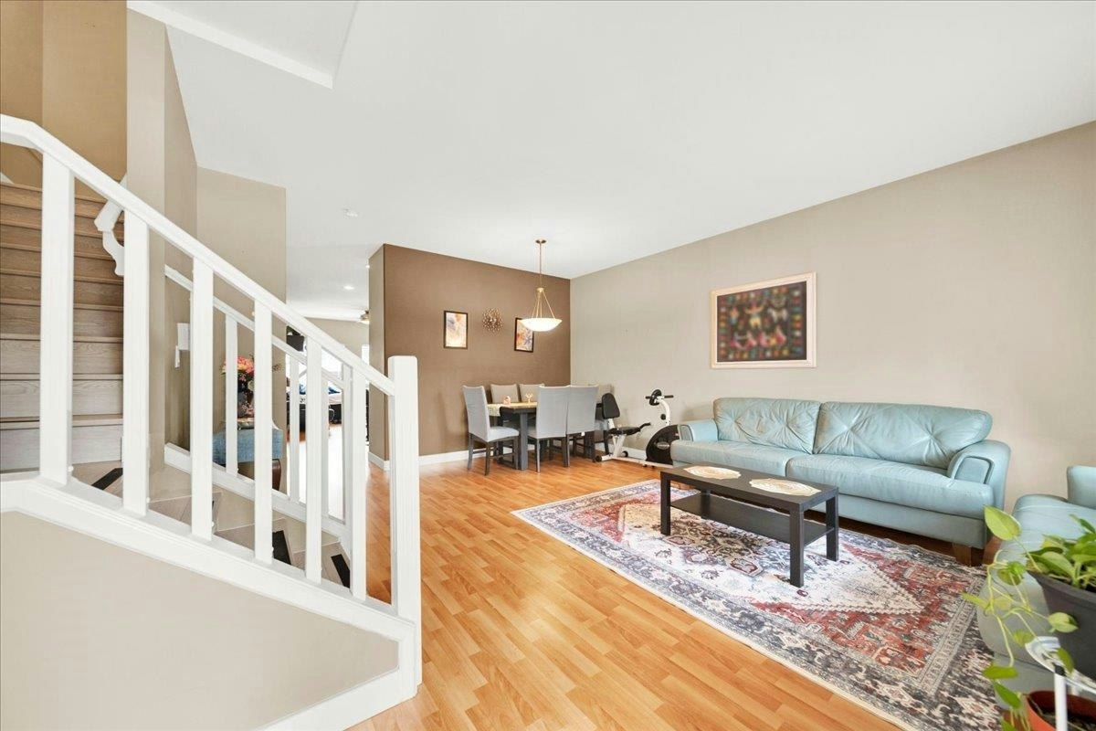 16628 60 Avenue, Surrey, BC, V3S 1S9 - 6