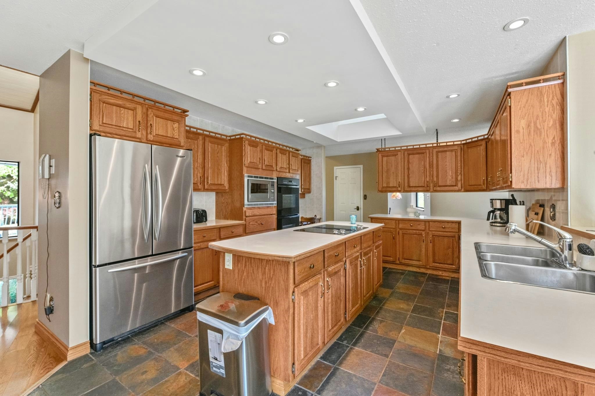 21480 18 Avenue, Langley, BC, V2Z 2G1 - 11