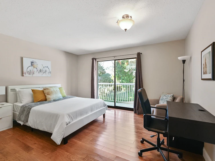 21480 18 Avenue, Langley, BC, V2Z 2G1 - 18