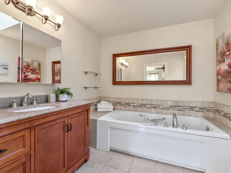 21480 18 Avenue, Langley, BC, V2Z 2G1 - 25
