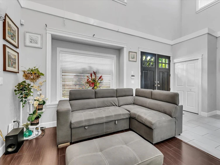 546 E 44th Avenue, Vancouver, BC, V5W 1W5 - 8