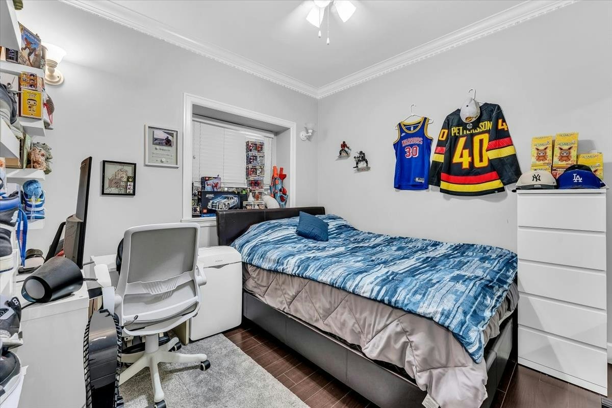 546 E 44th Avenue, Vancouver, BC, V5W 1W5 - 16
