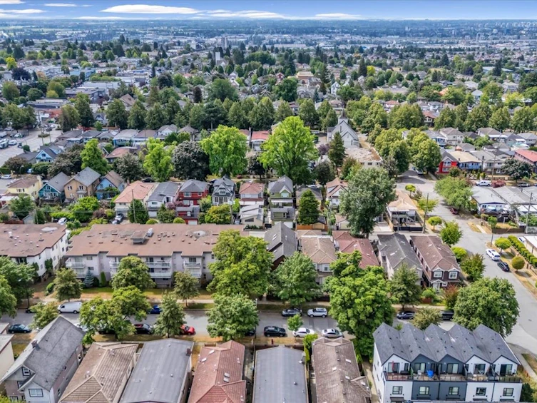 546 E 44th Avenue, Vancouver, BC, V5W 1W5 - 29